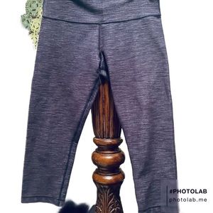 Lululemon Leggings Cropped Blue Size 6